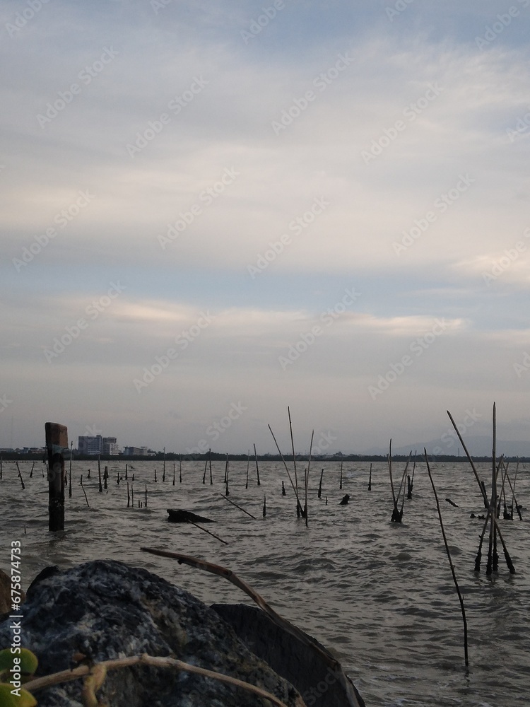 Naklejka premium Sea view and large rocks in Pattani city in Thailand