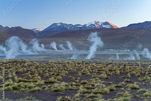 Obraz na płótnie Geysierfeld von El Tatio, Altiplano, Atacama Wüste, Chile, Südamerika w salonie