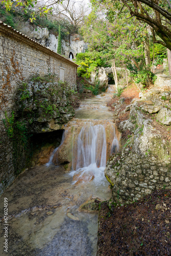 Paysage de la Drôme. Abbaye d'Aiguebelle