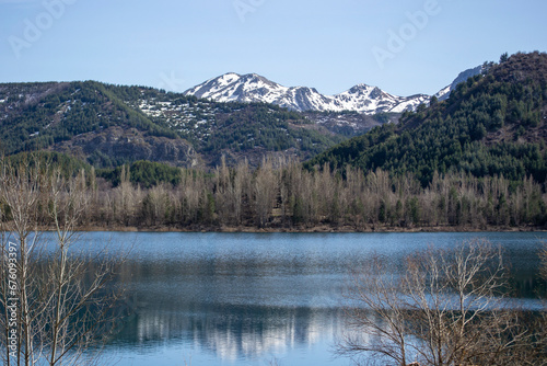 lake in the mountains © Hseyin