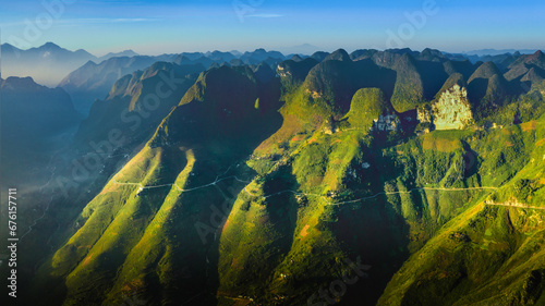 In 2010, Dong Van Karst Plateau was recognized by UNESCO as a Global Geopark. At that time, this was the first global geopark in Vietnam and the second in Southeast Asia. Characteristics of the rocky  photo