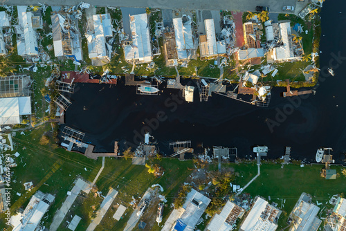 Photos Severely damaged houses after hurricane Ian in Florida mobile home residential area