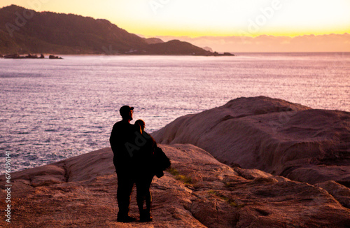sunrise in florianopolis, sunny morning on the beach, sunny morning, camping at sunrise.