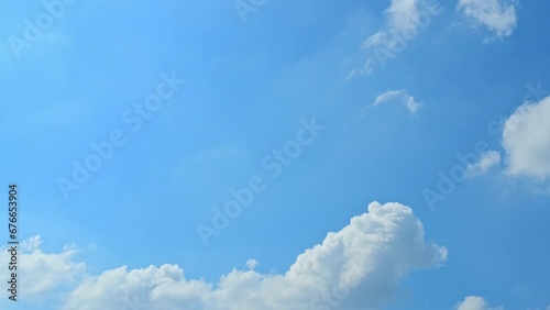 Timelapse of beautiful blue sky and white cloud with 4k resolution. The environment in the natural world.