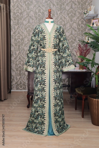 Traditional Moroccan Kaftan, handmade, traditional embroidery