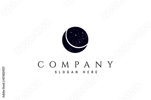 vector logo which image of a crescent moon with space