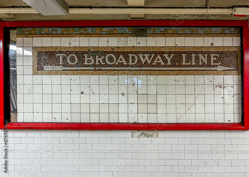 To Broadway line subway sign in Manhattan, New York City, USA