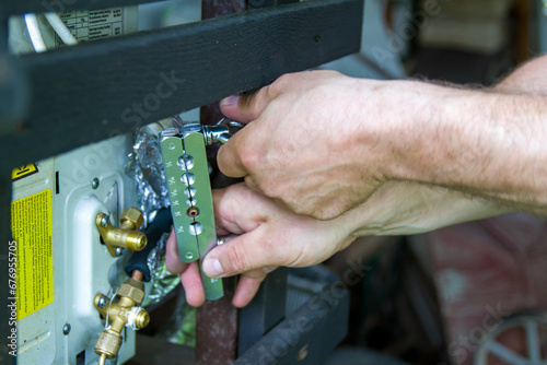 Disassembled air conditioner, air conditioner repair