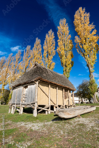 Antike Uferwelten: Pfahlbauten am Bodensee – Reise in die Vergangenheit photo