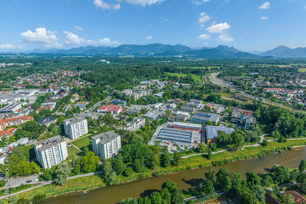 Rosenheim in Oberbayern im Luftbild, Blick auf die Stadtbezirke zwischen Mangfall und Inn