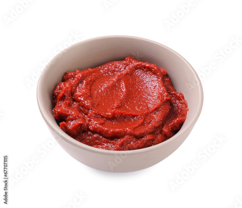 Fototapeta Naklejka Na Ścianę i Meble -  Bowl of tasty tomato paste isolated on white