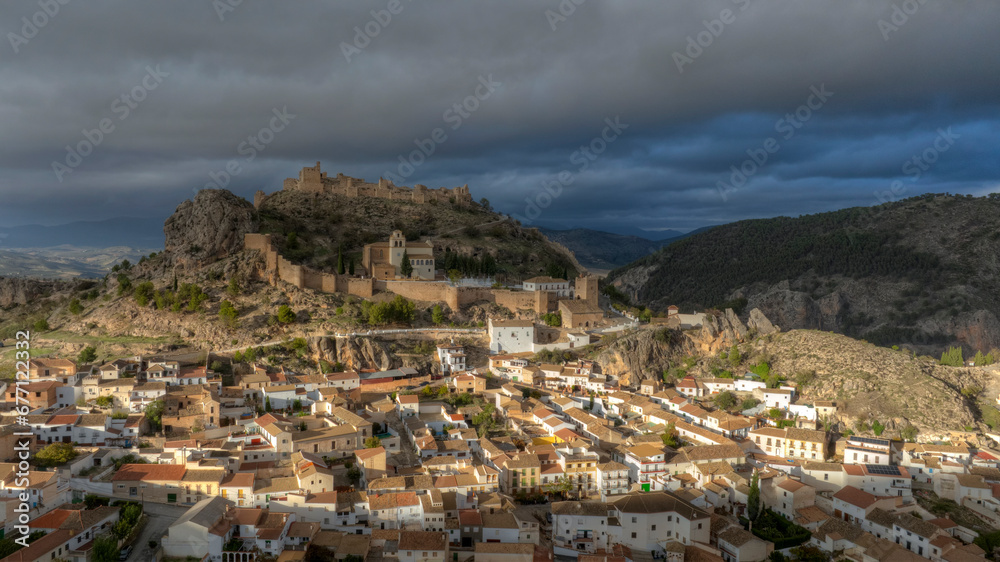 Vista aérea del municipio de Moclín en la provincia de Granada, Andalucía