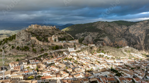 Vista aérea del municipio de Moclín en la provincia de Granada, Andalucía
