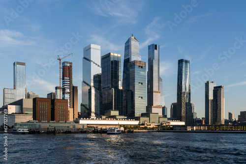 New York midtown at daylight, panoramic view on skyscrapers and river © ImageFlow
