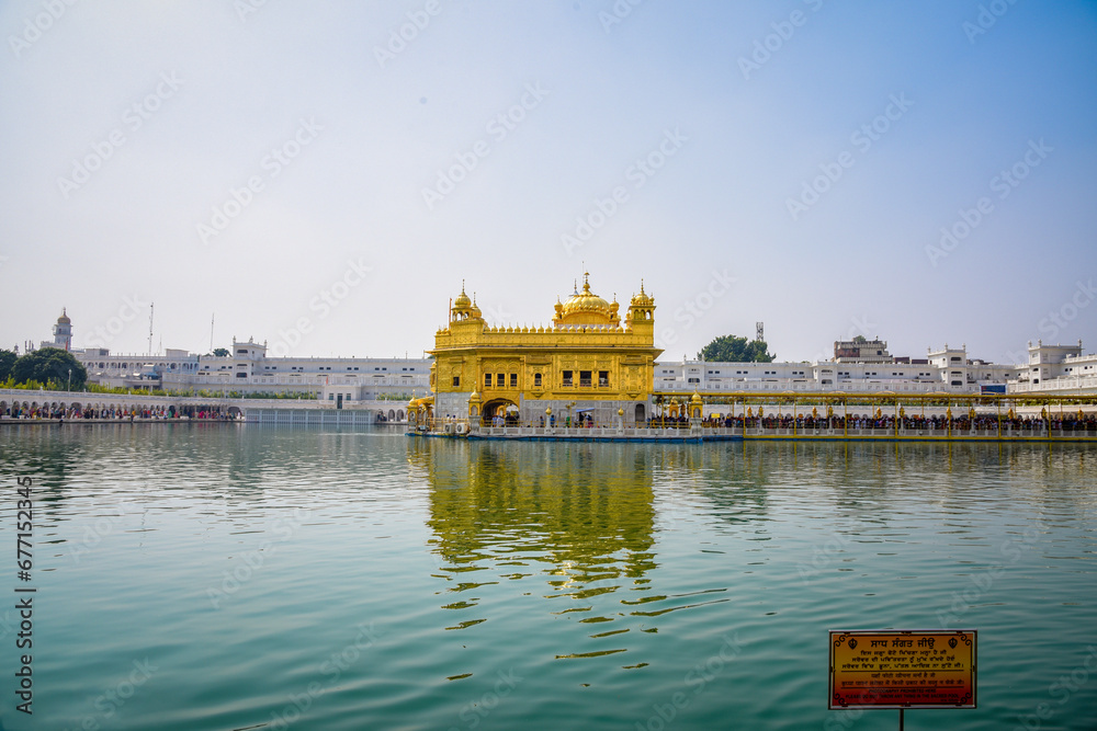 Fototapeta premium Golden Temple. 