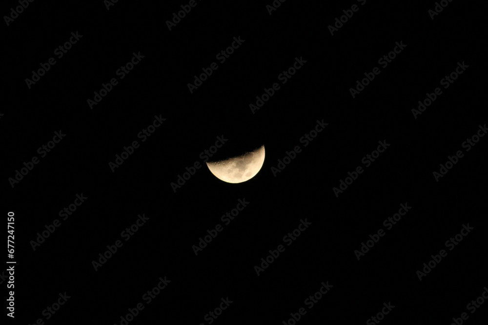 三日月 Crescent 三日月 Crescent