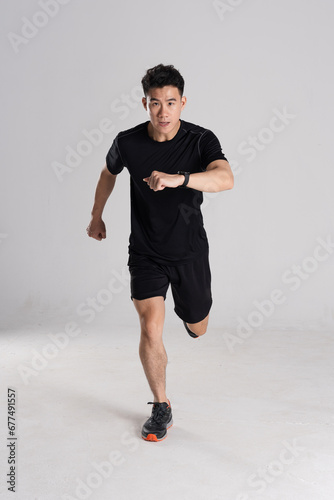 Image of an Asian runner, isolated on white background