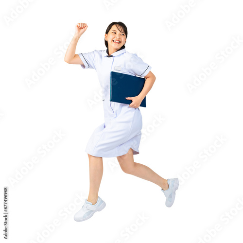 ジャンプする白衣を着た女性 看護師 医師 エステティシャン 切り抜き背景透過PNG
