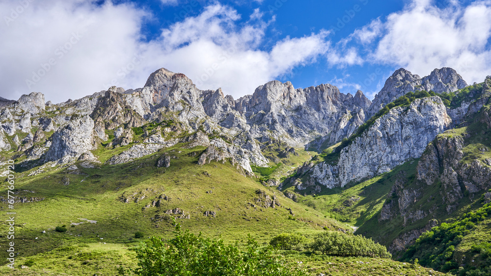Picos de Europa National Park, located in the north of the Iberian Peninsula, nestled in the Cantabrian Mountains and between Asturias, León and Cantabria. In Cantrabria, Spain.