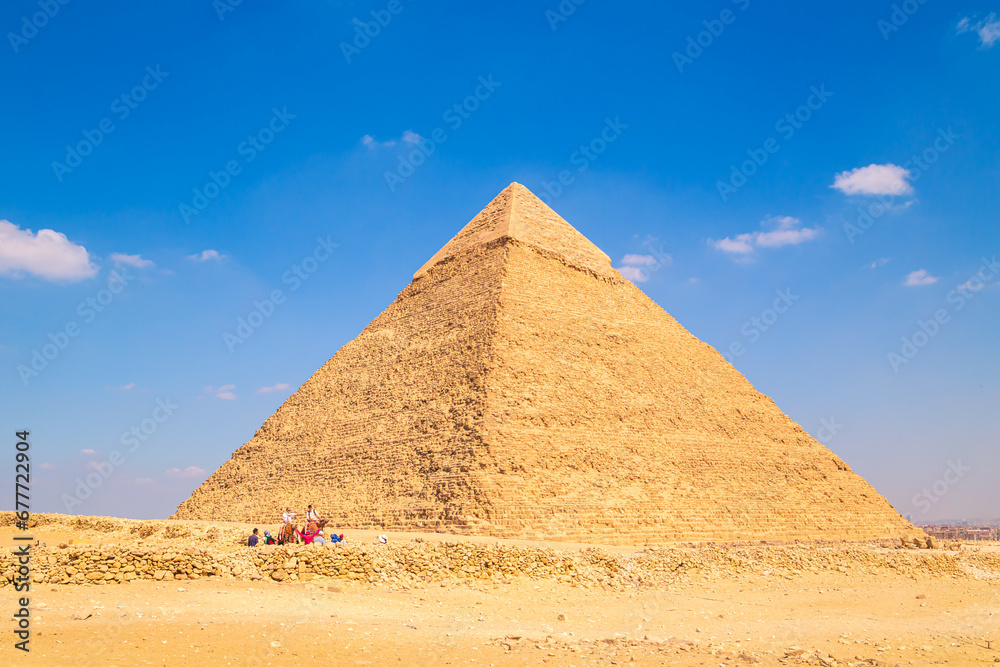 Great Egyptian pyramids. Pyramid of Khafre.