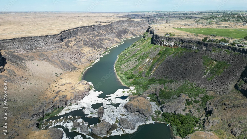 Fototapeta premium Drone shot of the Shoshone falls in the Snake river in the Pacific Northwest region, USA