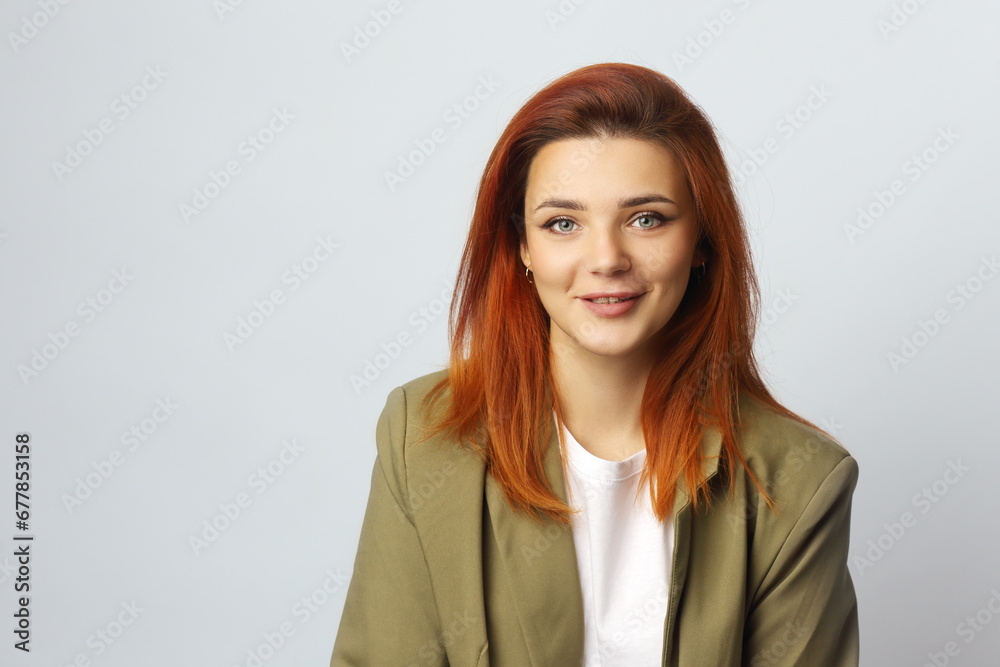 Obraz premium business headshot of a young beautiful women