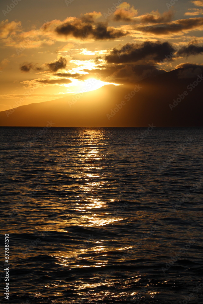 Obraz premium sunset over the sea