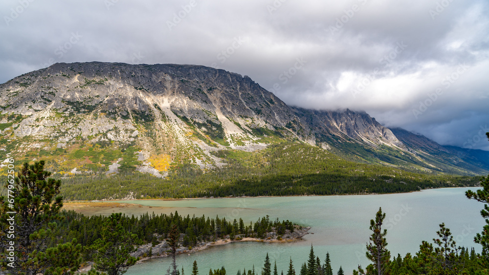 Bennet lake and mountains (Alaska adventure)