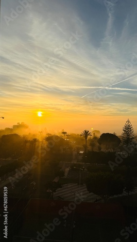 LA NEBLA POR LA MAÑANA 