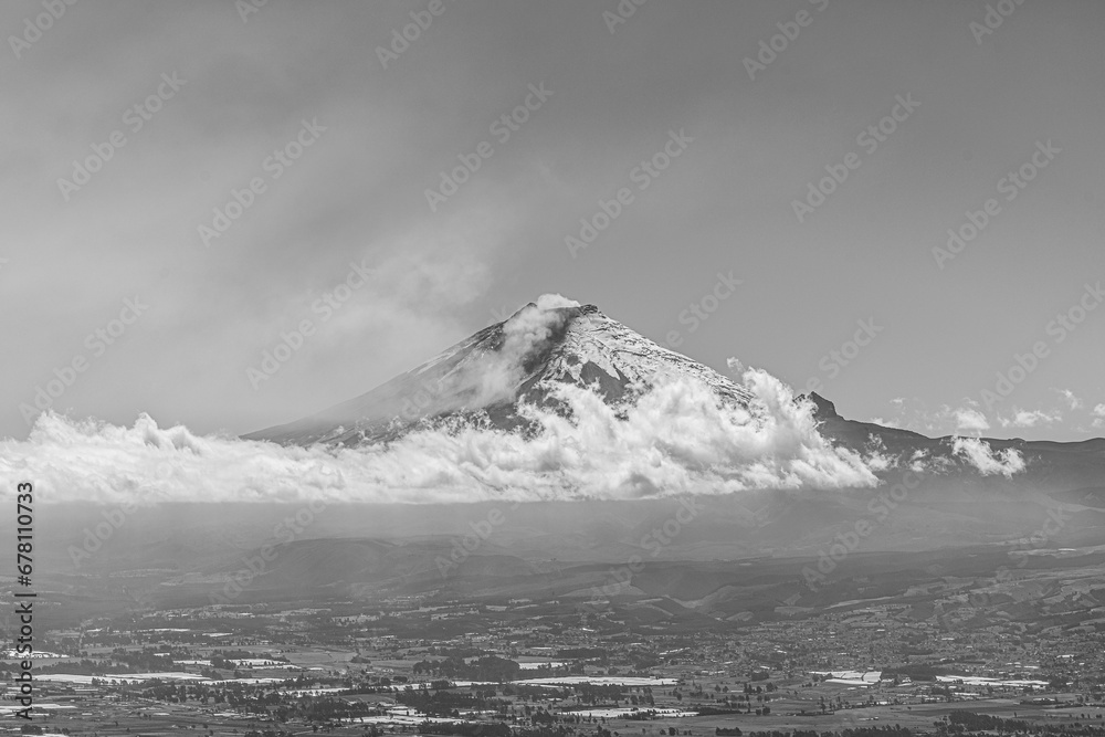 Volcan en éruption