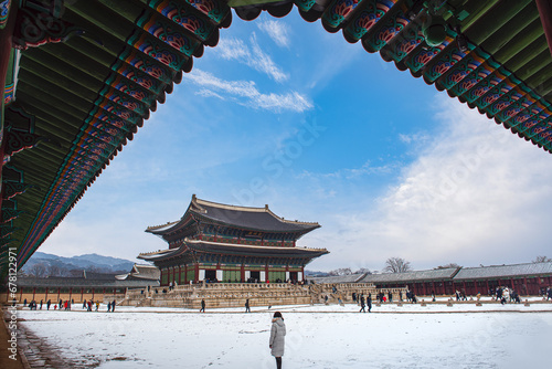 Photography Snow falls in winter at Gyeongbokgung Palace, Seoul, South Korea