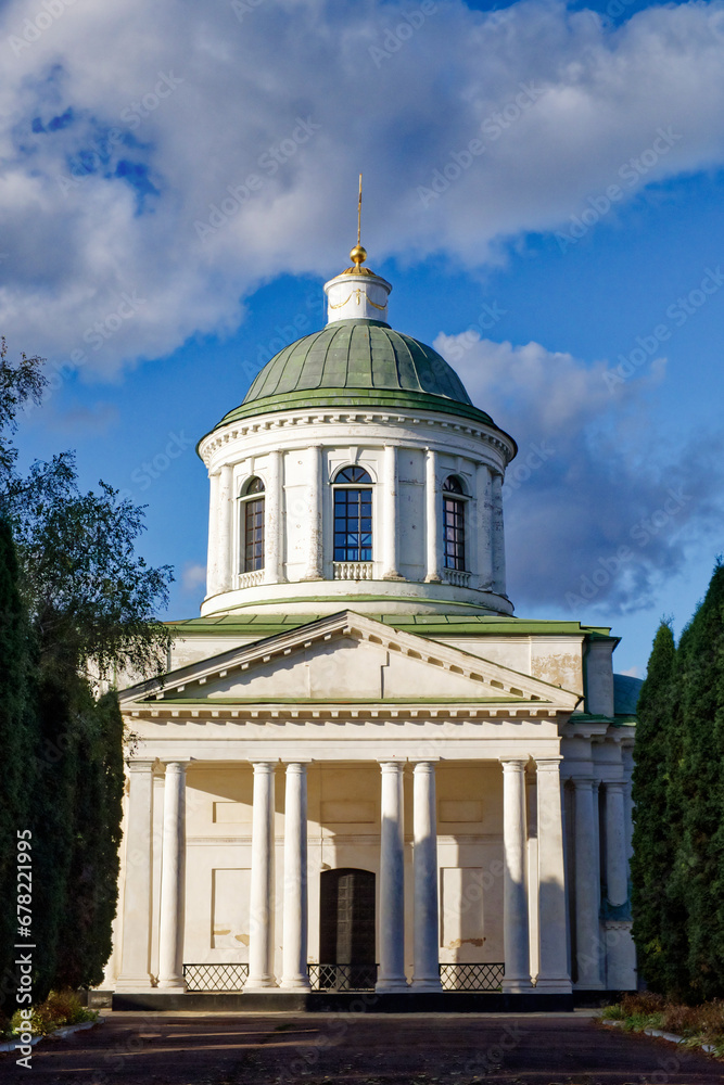 All Saints Church built in 1782, on the site of a wooden Greek temple that existed on this site since 1696. Customer of the construction All Saints Church built in 1782, on the site of a wooden Greek temple that existed on this site since 1696. Customer of the construction
