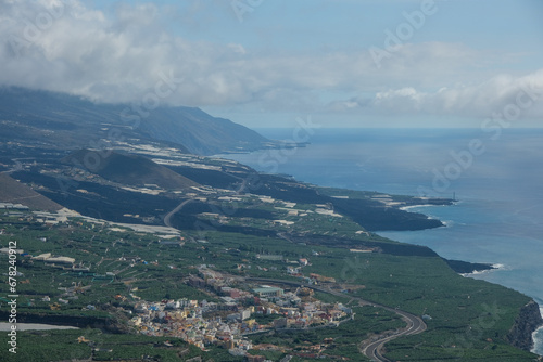 El Time lookout, La Palma: A Breathtaking Vista Situated at an altitude of approximately 600 meters. The Mirador del Time provides one of the most spectacular viewpoints on La Palma. 