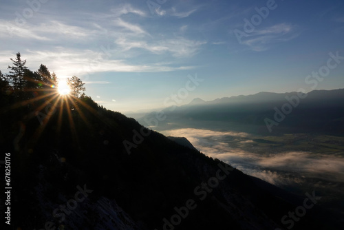 Blick vom Dobratsch in Kärnten in Österreich am Morgen