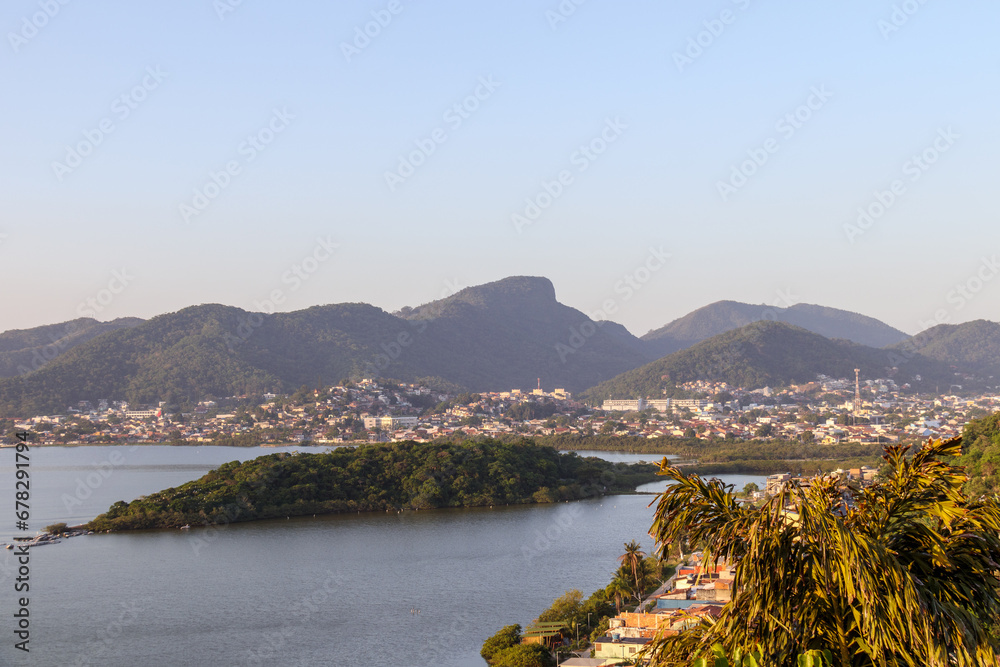 view of the Piratininga lagoon in Niterói in Rio de Janeiro.