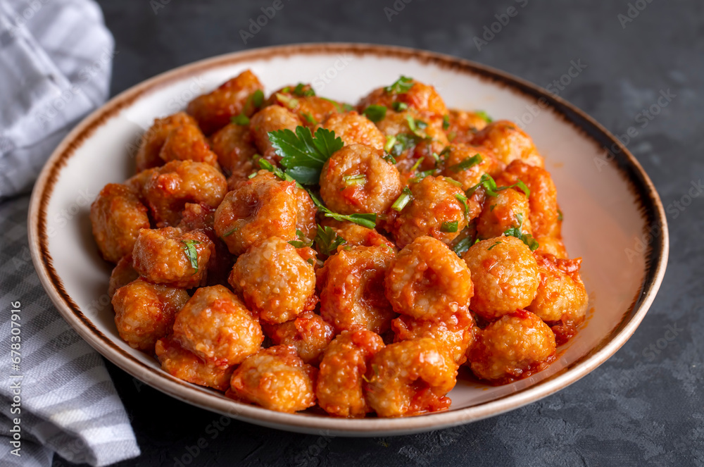 Traditional delicious Turkish food; bulgur garlic meatball (Turkish name; Sarimsakli bulgur kofte or Fellah koftesi) Traditional delicious Turkish food; bulgur garlic meatball (Turkish name; Sarimsakli bulgur kofte or Fellah koftesi)