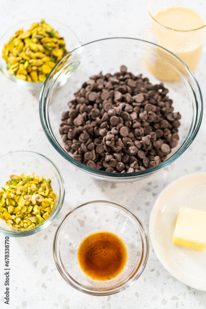 Chocolate pistachio fudge Chocolate pistachio fudge