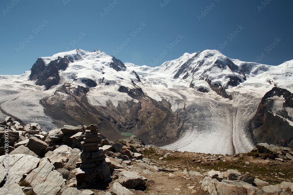 Beautiful view of impressive glaciers and mountains 