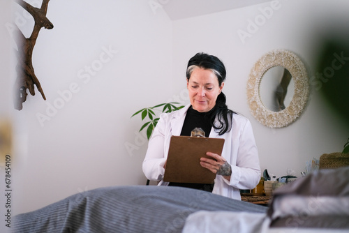 Health practitioner 