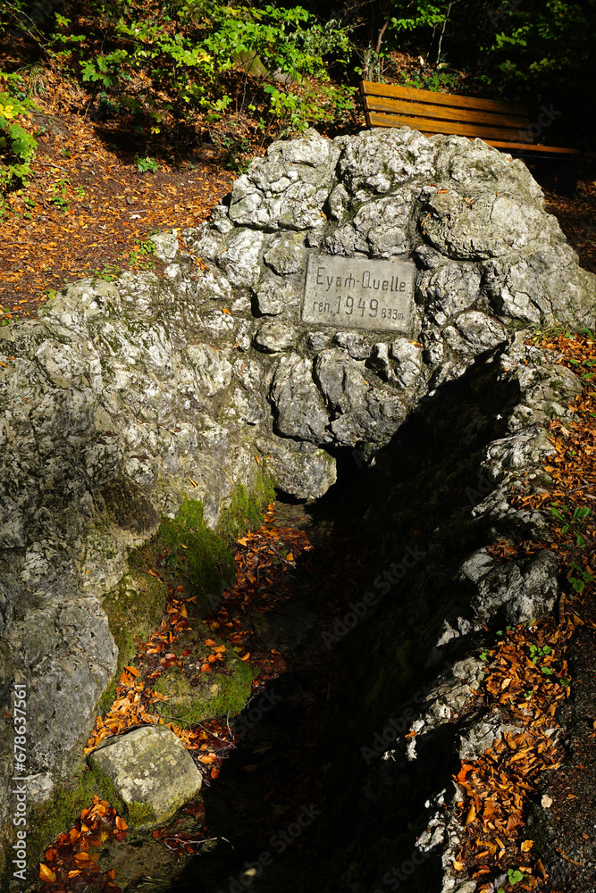 Eyachquelle bei Albstadt-Pfeffingen, Schwäbische Alb, Zollernalbkreis; Baden Württemberg; Deutschland Eyachquelle bei Albstadt-Pfeffingen, Schwäbische Alb, Zollernalbkreis; Baden Württemberg; Deutschland