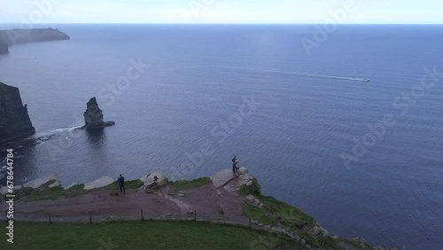 cliffs couple rotate ledge
