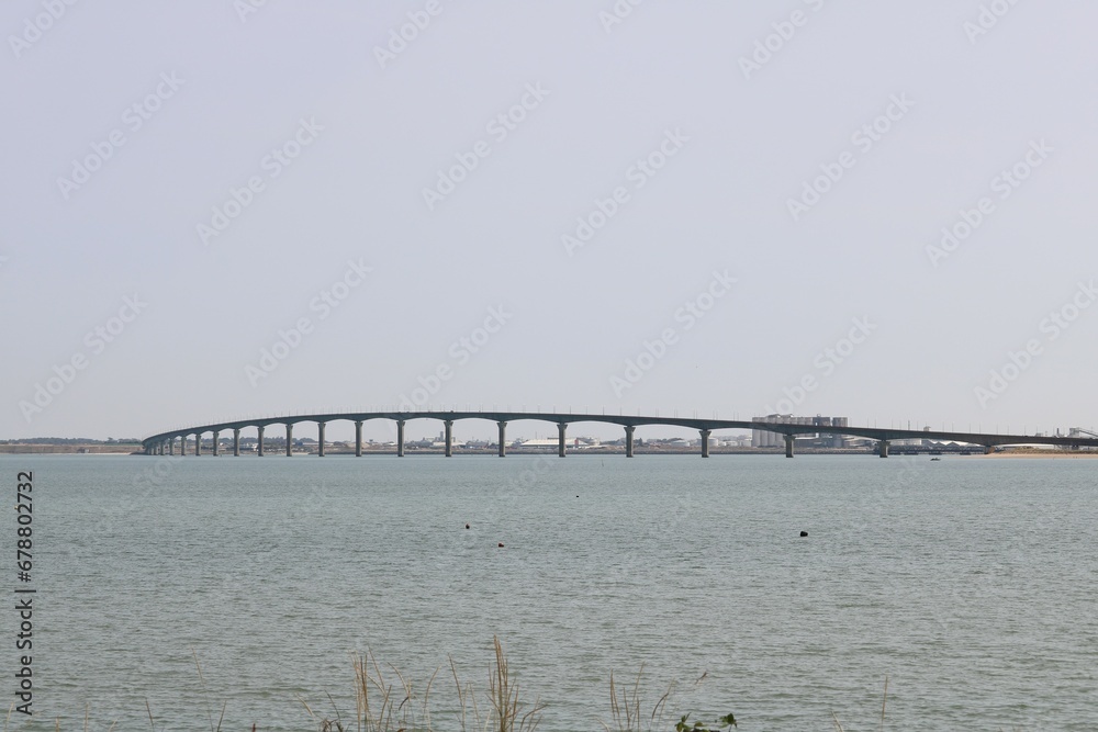 Pont de l'île de Ré