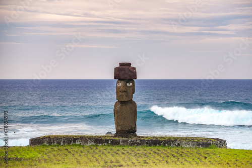 moais in Tahai at sunset, Rapa Nui, Easter Island