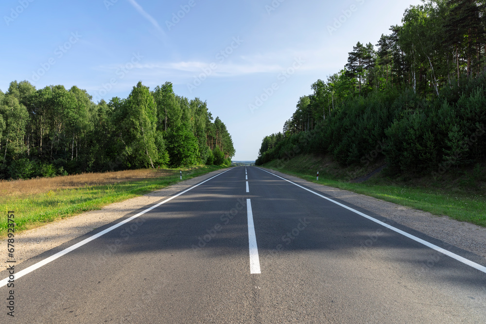 Fototapeta premium new asphalt on a wide highway