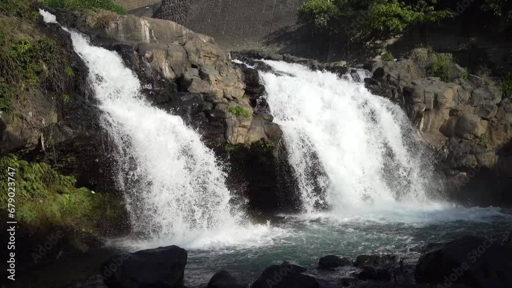 鮎止めの滝 静岡県三島市 鮎止めの滝 静岡県三島市