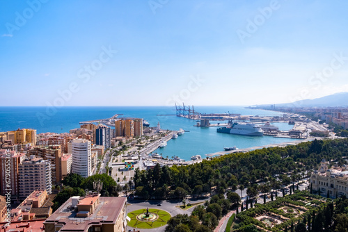 Der Hafen von Malaga