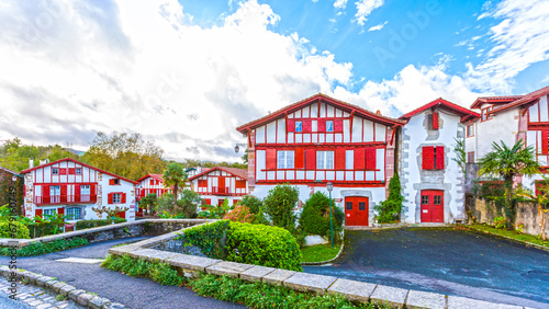 Obraz na plátně Village de Ainhoa