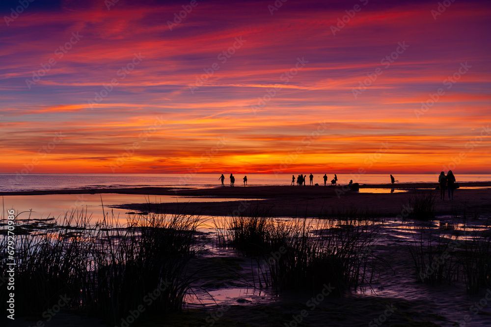 Fototapeta premium sunset over the lake