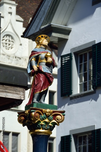 Estatua en las calles de Zug, Suiza © BestTravelPhoto