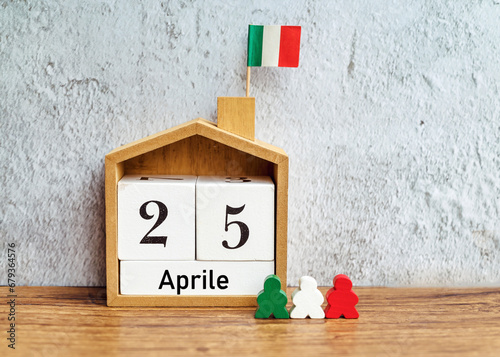 Foto Wooden calendar with the date 25 April .Liberation Day of Italy